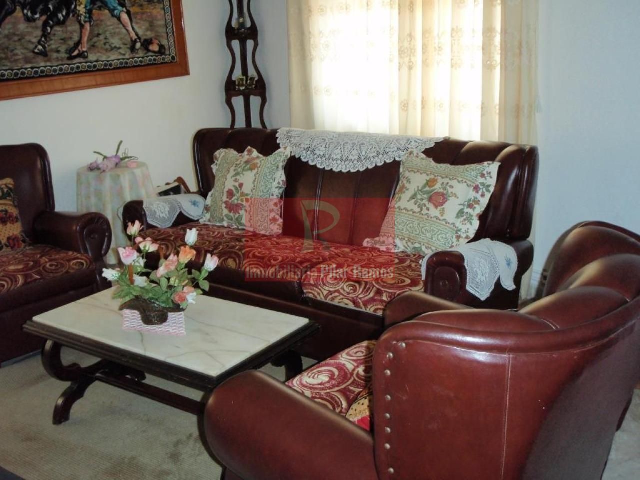 Sala d'estar de Casa o xalet en venda en Santa María del Monte de Cea amb Moblat
