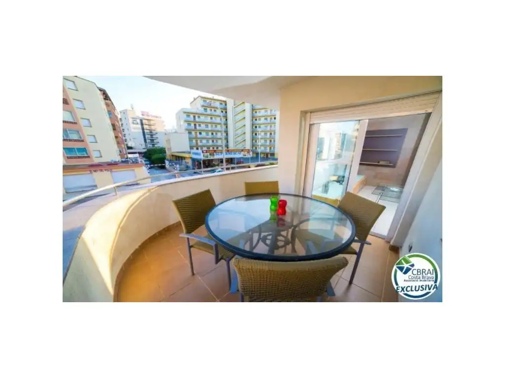 Appartement compact avec ascenseur à vendre à Avinguda de la Gola de l'Estany