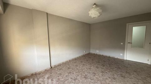 Photo 4 of Flat to rent in Calle de San Maximiliano, ., Ventas, Madrid