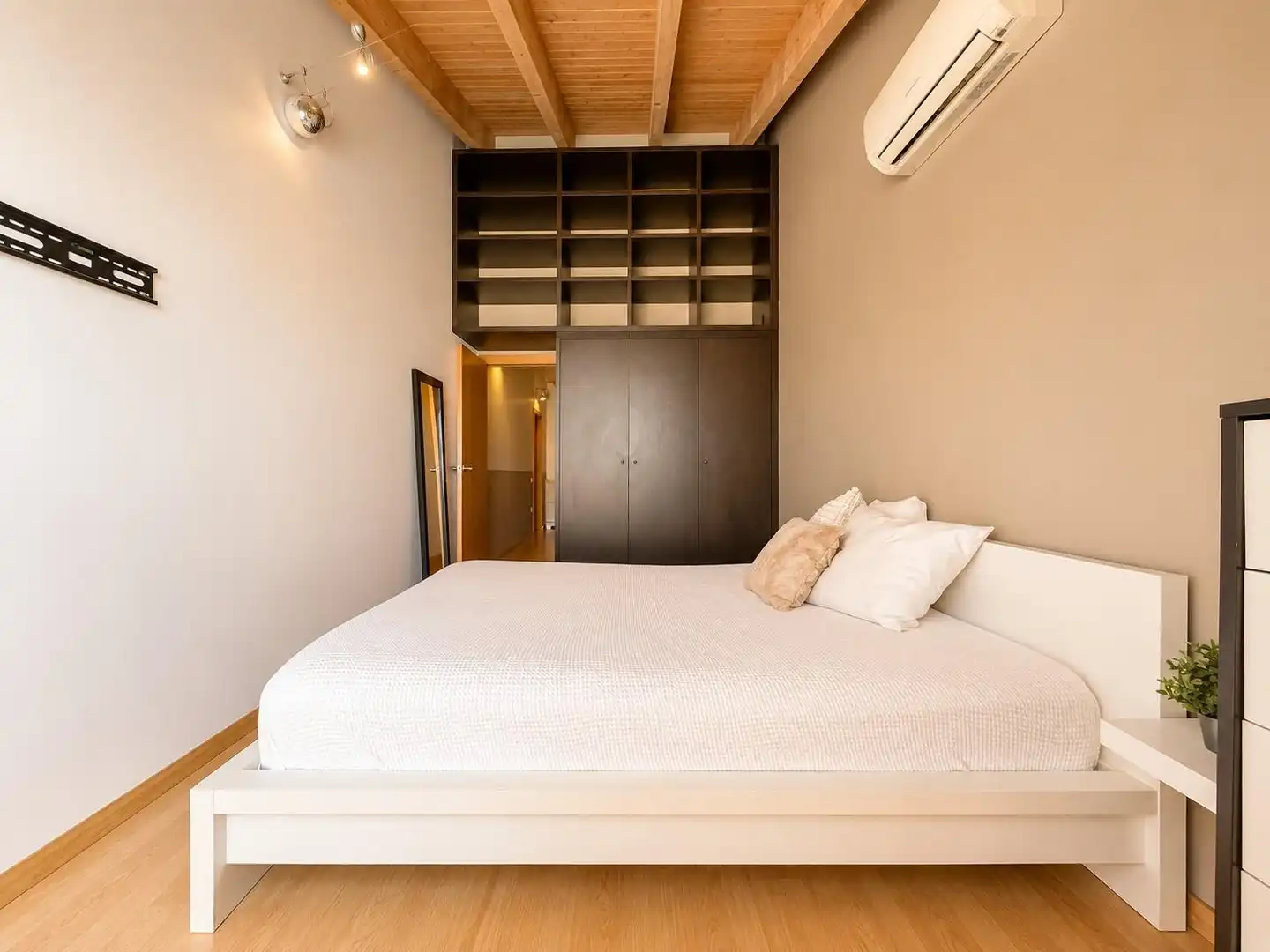 Dormitori de Dúplex en venda en Terrassa amb Aire condicionat, Calefacció i Terrassa