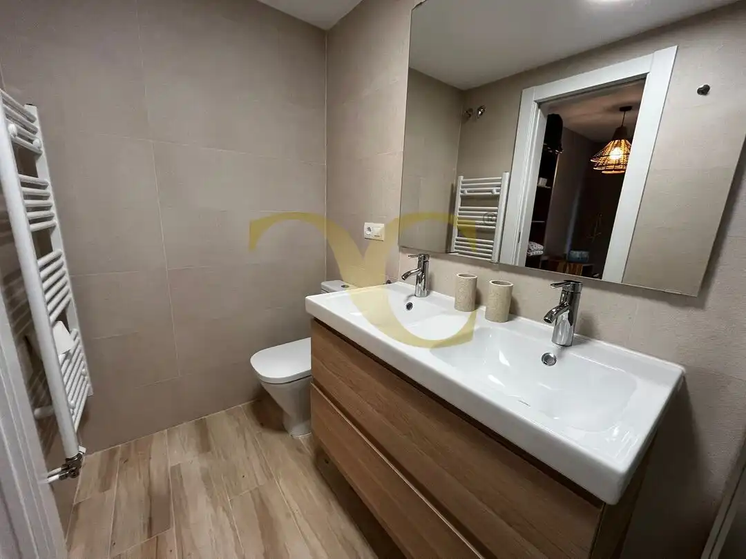 Bany de Pis en venda en Ribadedeva amb Calefacció, Jardí privat i Traster