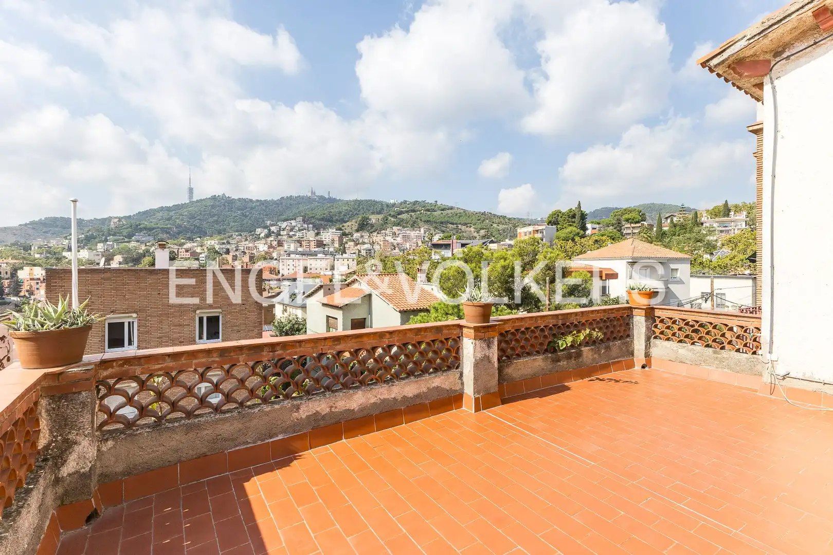 Terraza de Casa o chalet en venta en Barcelona con Calefacción, Jardín privado y Terraza