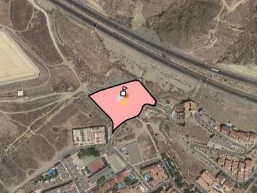 Terreno residencial en venta en UE-104