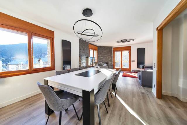 Casa-chalet en Venta en Pal - Xixerella