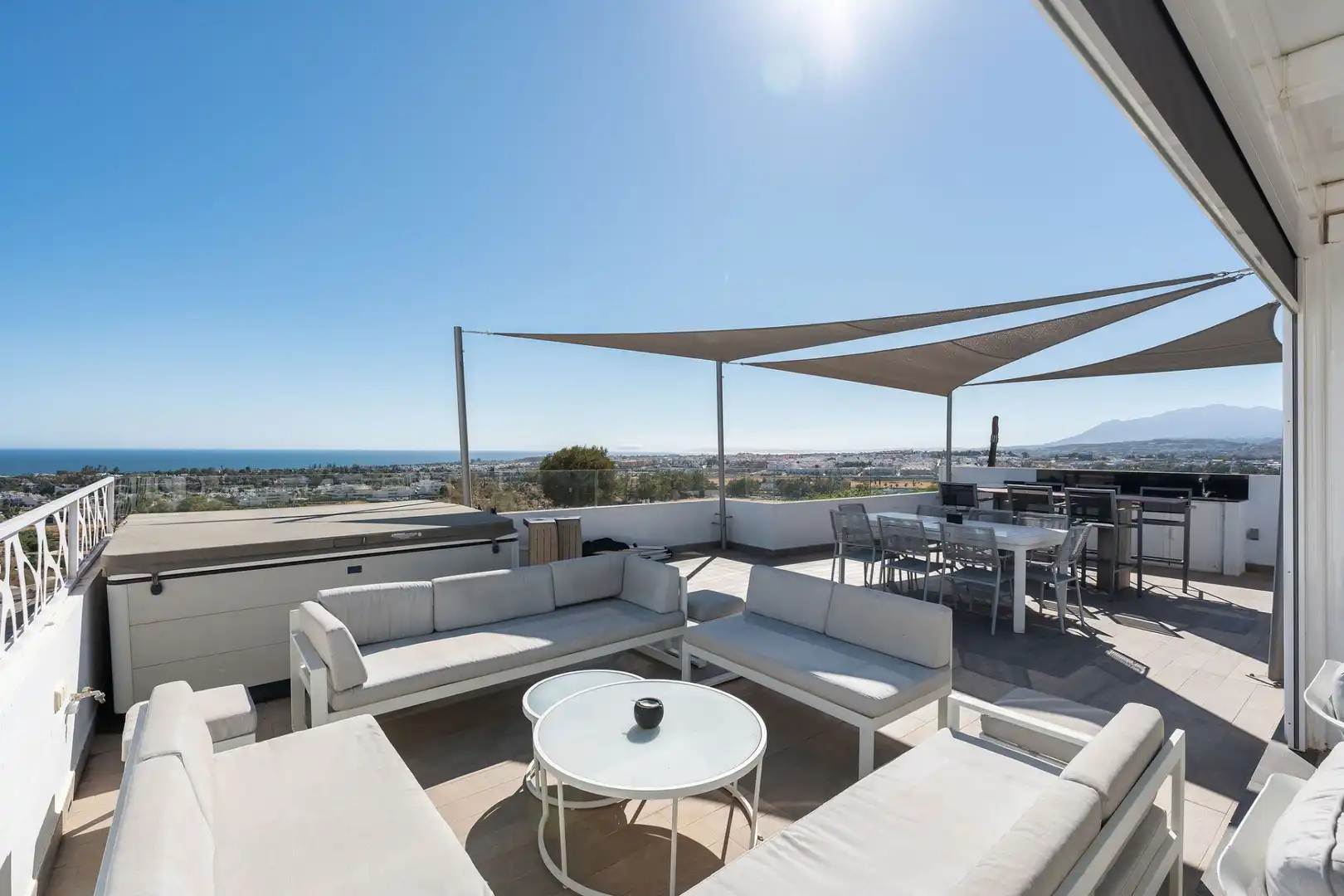 Haus mit Terrasse zum Verkauf in Nueva Andalucía, imagen 4