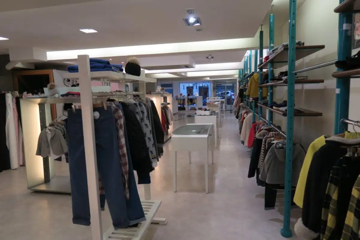 Local comercial en venda a Julia Minguillón, imagen 13