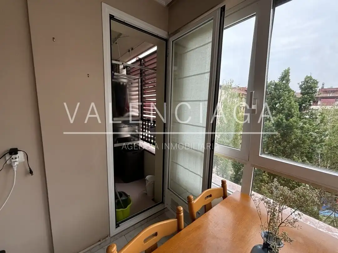 Flat with terrace to rent in José Maria Sert Plaza, imagen 11