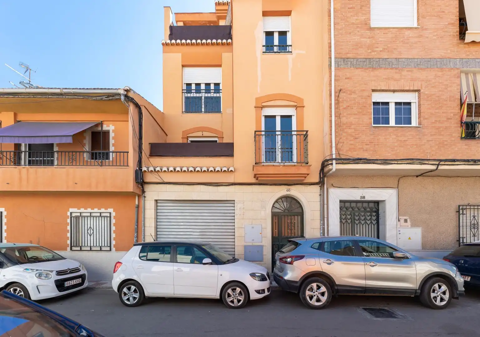 Adossat amb terrassa en venda a San Antón, imagen 2