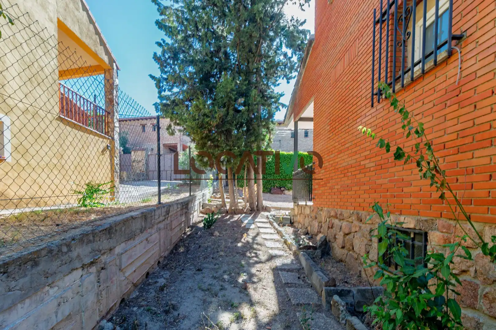 Vista exterior de Casa o chalet en venta en Robledo de Chavela con Calefacción, Jardín privado y Terraza