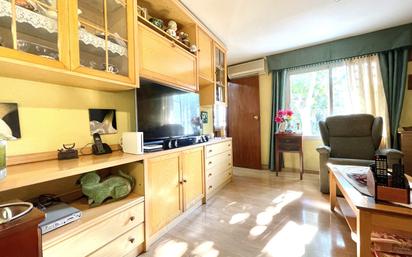 Living room of Flat for sale in  Madrid Capital  with Air Conditioner