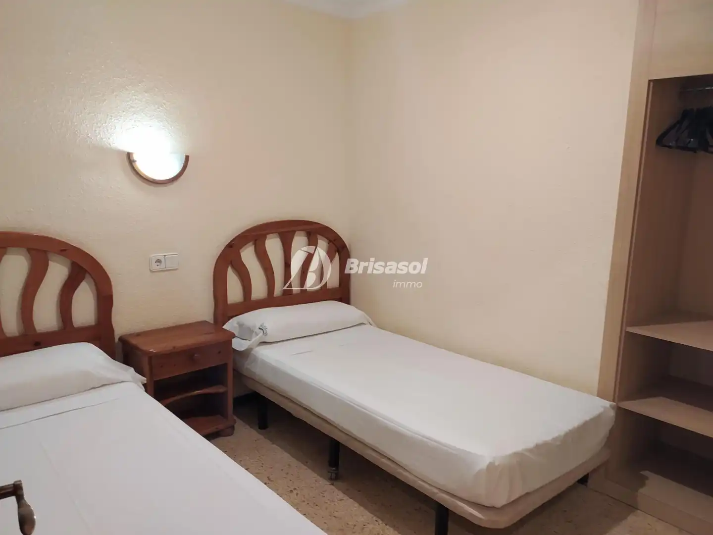 Dormitori de Apartament en venda en Salou amb Terrassa