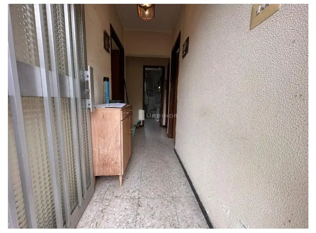 Haus oder Chalet zum Verkauf in Barbadás mit Terrasse, Möbliert und Balkon