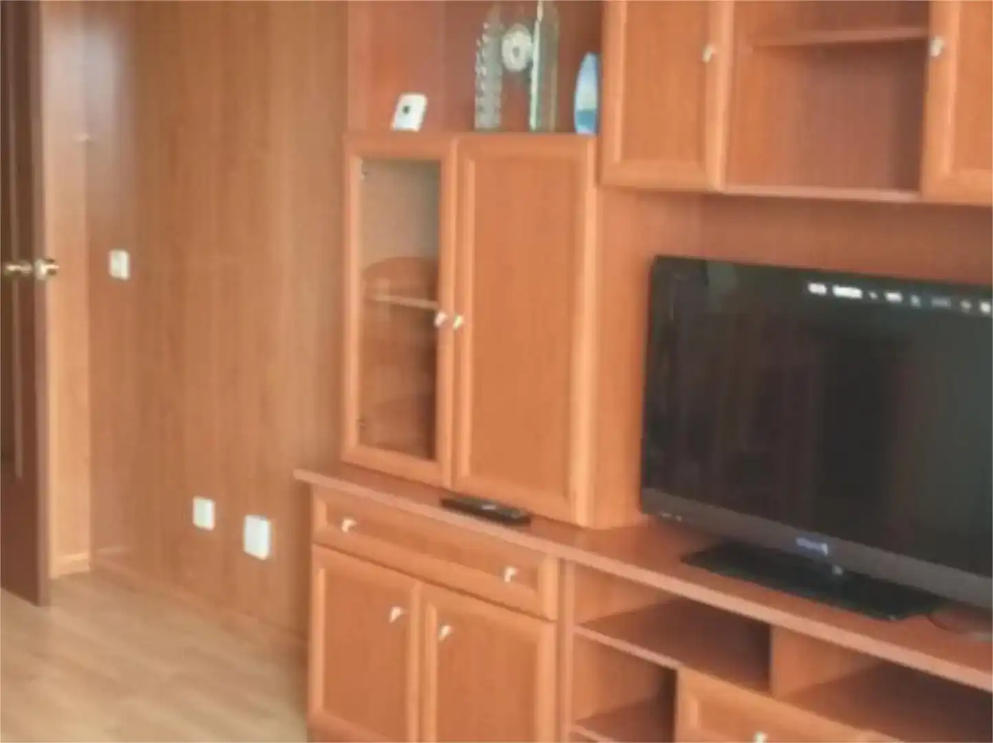Living room of Flat for rent in Móstoles  with Private garden, Parquet flooring and Furnished