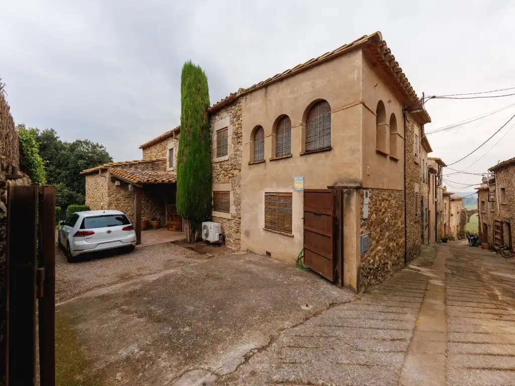 Haus zum Verkauf in La Bisbal d'Empordà, imagen 5