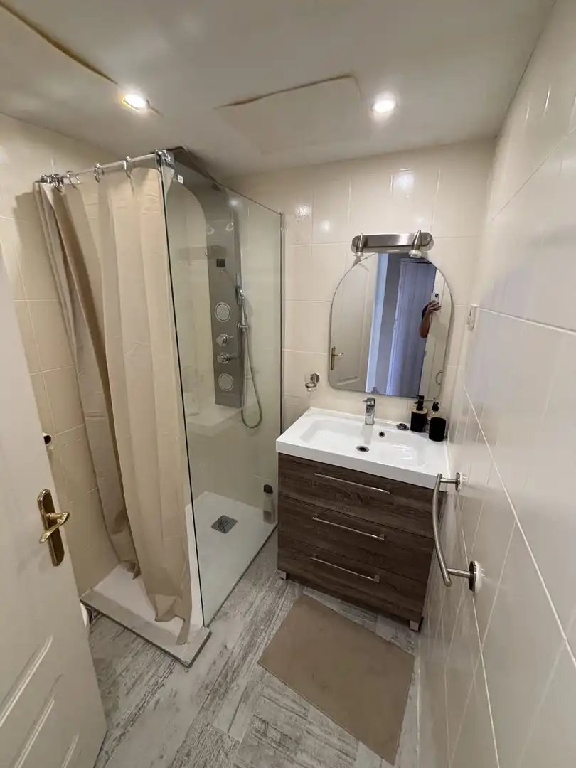 Baño de Apartamento de alquiler en Benamara - Atalaya