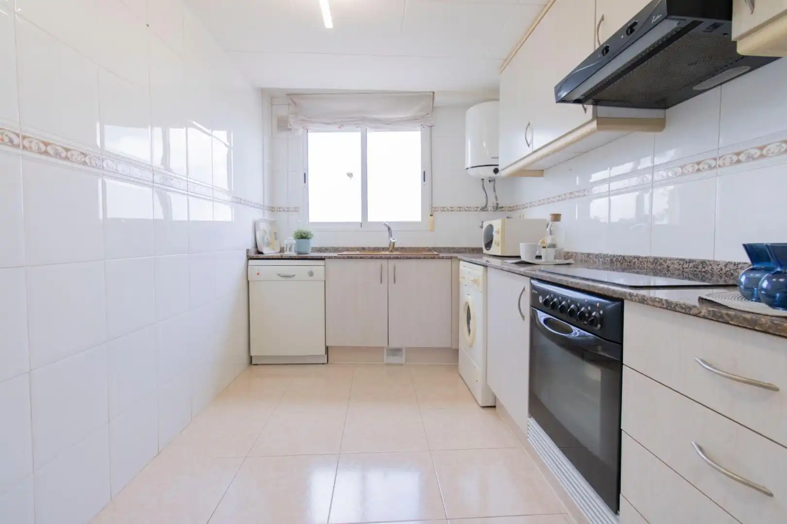 Kitchen of Flat for sale in Albuixech  with Air Conditioner, Heating and Balcony
