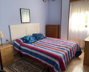 Bedroom of Flat to rent in Ferrol  with Heating, Furnished and Oven