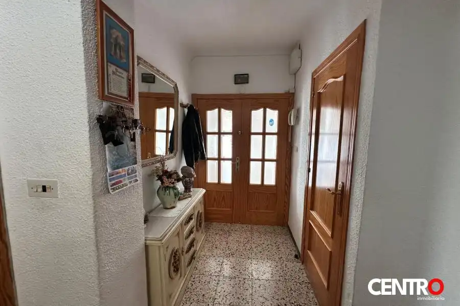 Casa o xalet en venda en Guadahortuna amb Jardí privat