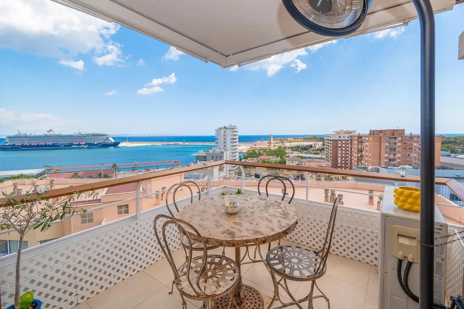 Terraza de Apartamento en venta en  Palma de Mallorca
