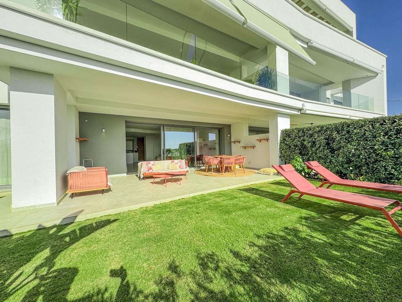 Terrassa de Apartament en venda en Marbella amb Aire condicionat, Calefacció i Jardí privat