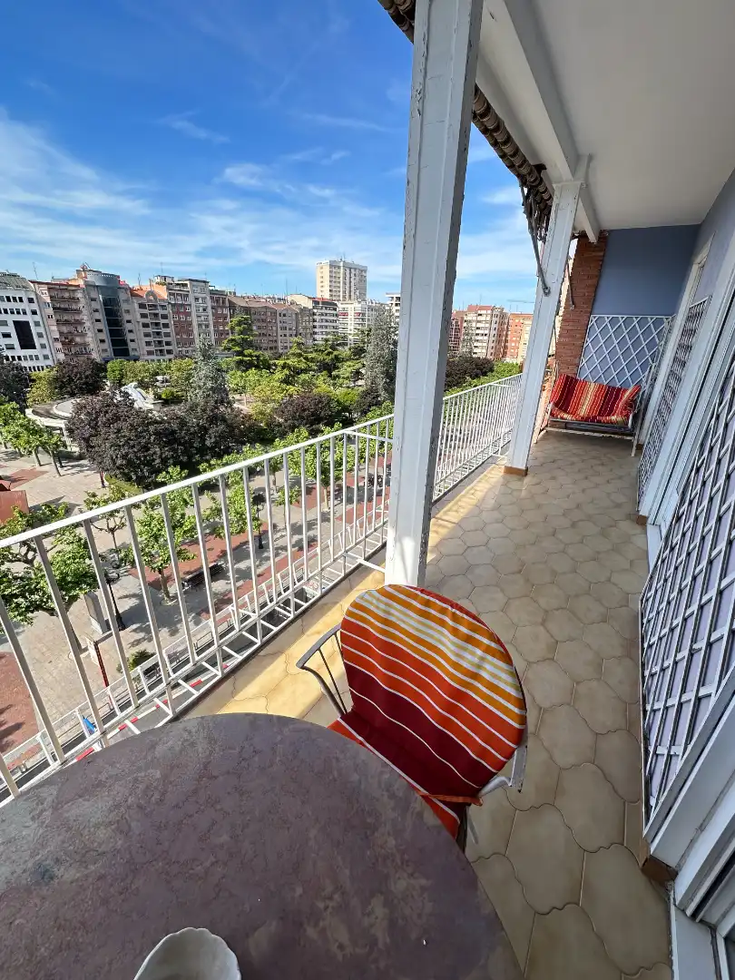 Terraza de Piso en venta en  Logroño con Calefacción, Parquet y Terraza