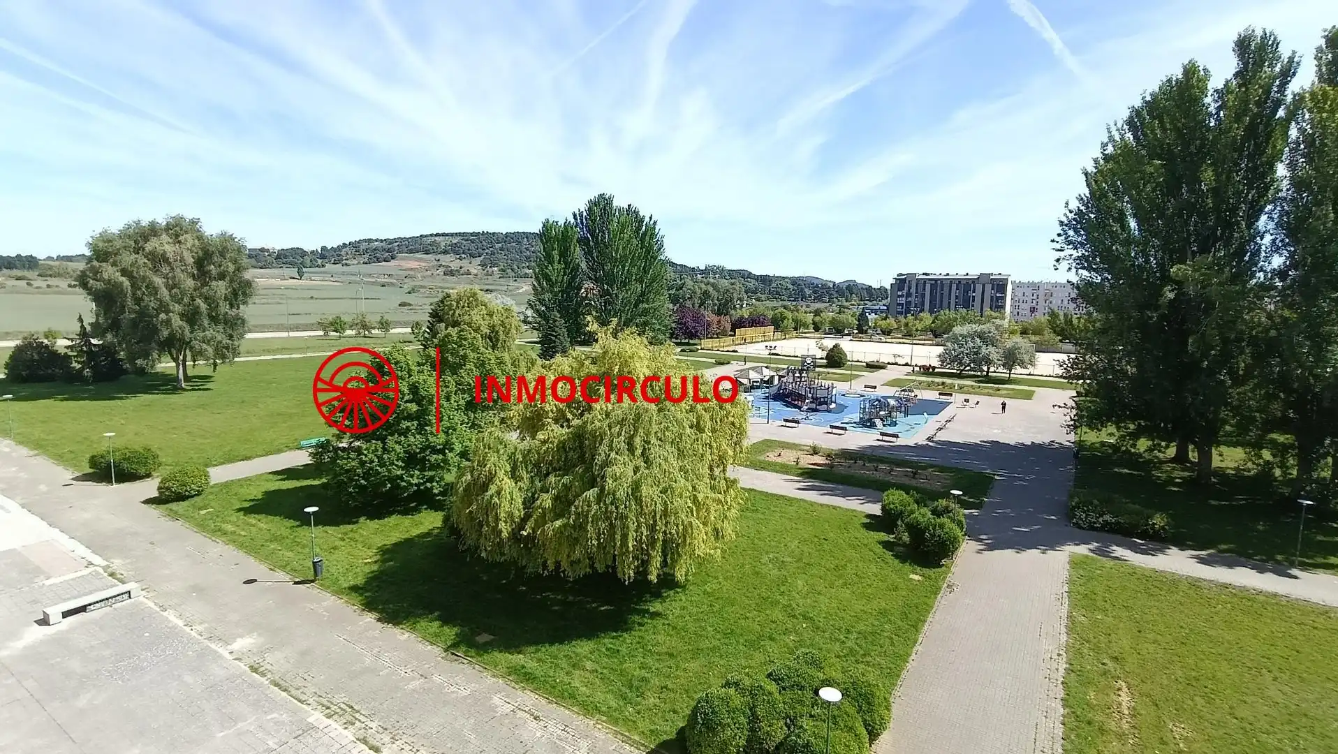 Aparcament de Apartament en venda en Burgos amb Calefacció i Traster