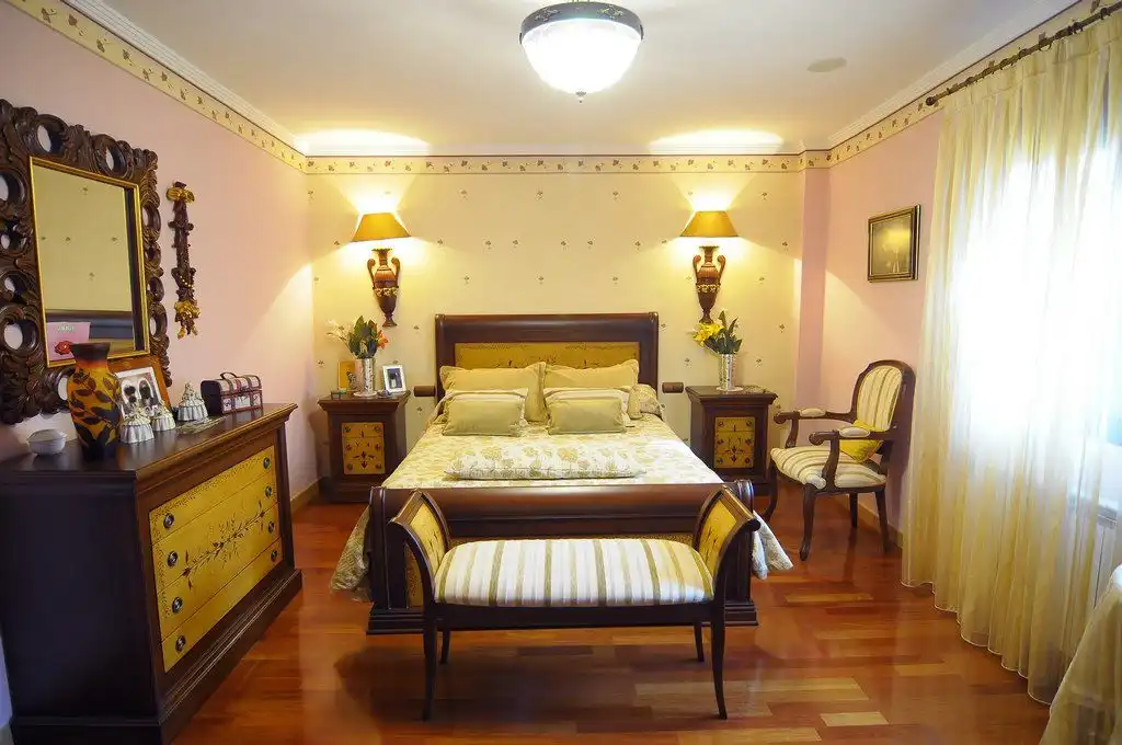 Schlafzimmer von Haus oder Chalet zum Verkauf in Valdepeñas mit Klimaanlage, Heizung und Privatgarten