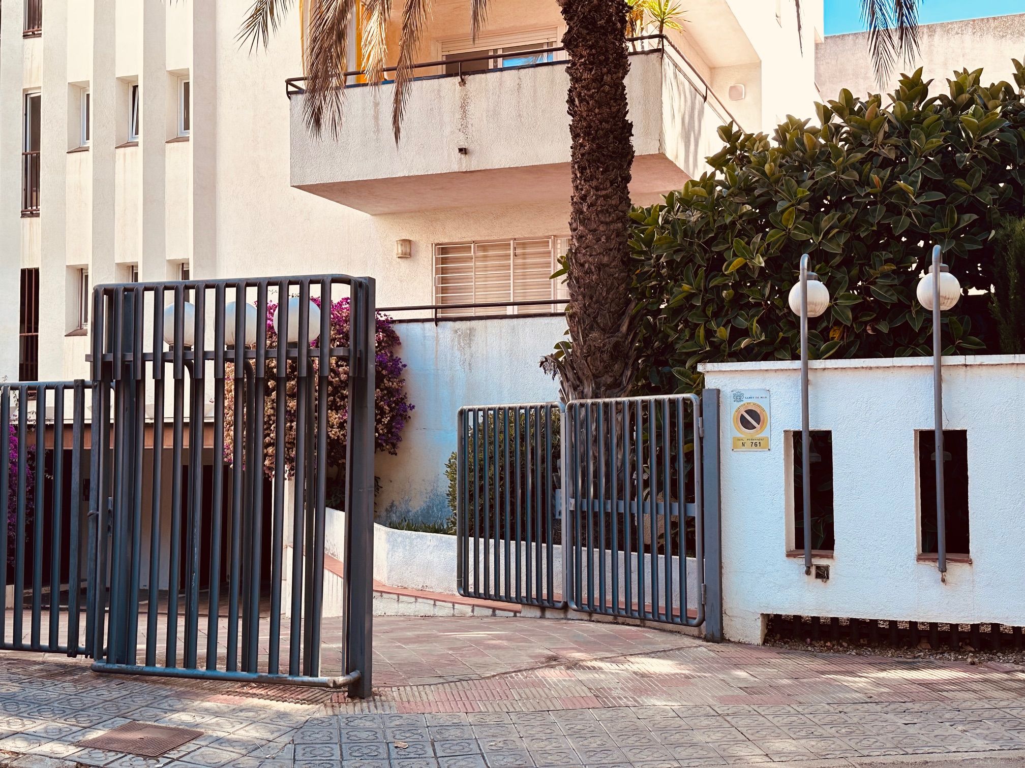 Exterior view of Garage for sale in Canet de Mar