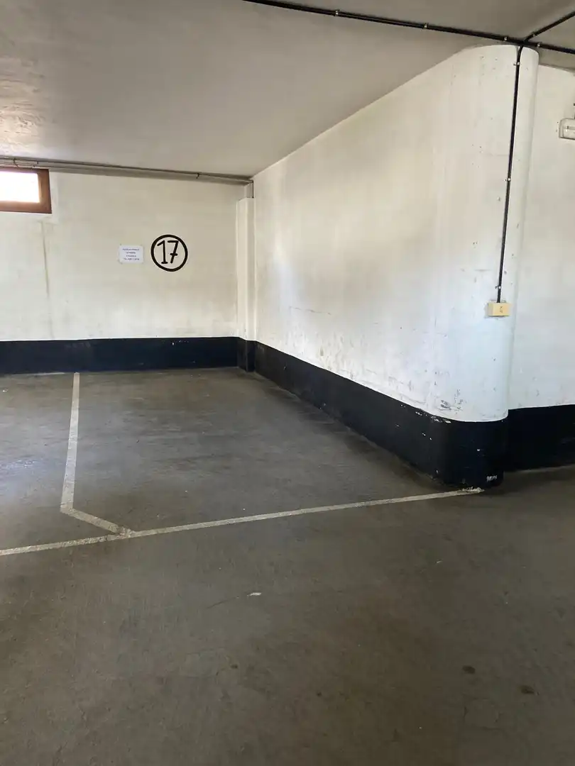 Parkplatz zum Verkauf in Algorta, imagen 3