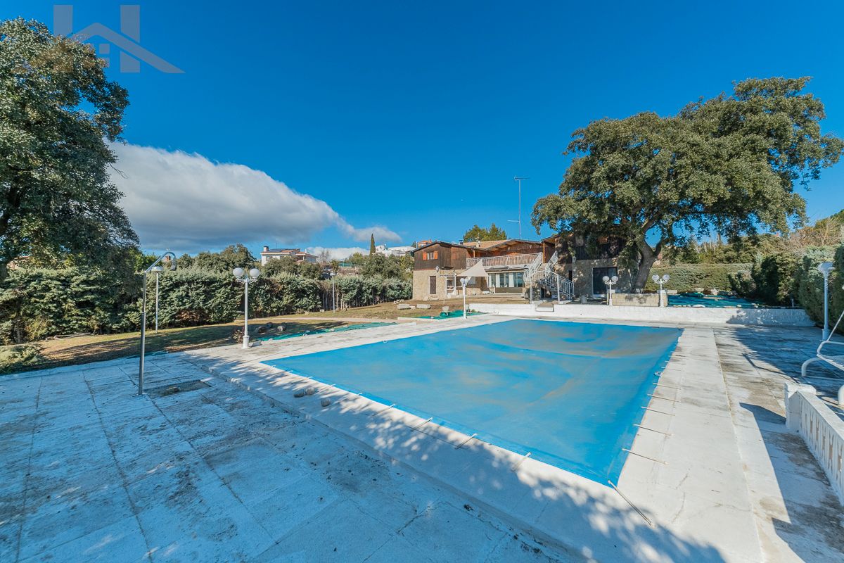 Swimming pool of House or chalet for sale in Arroyomolinos (Madrid)  with Heating, Private garden and Terrace