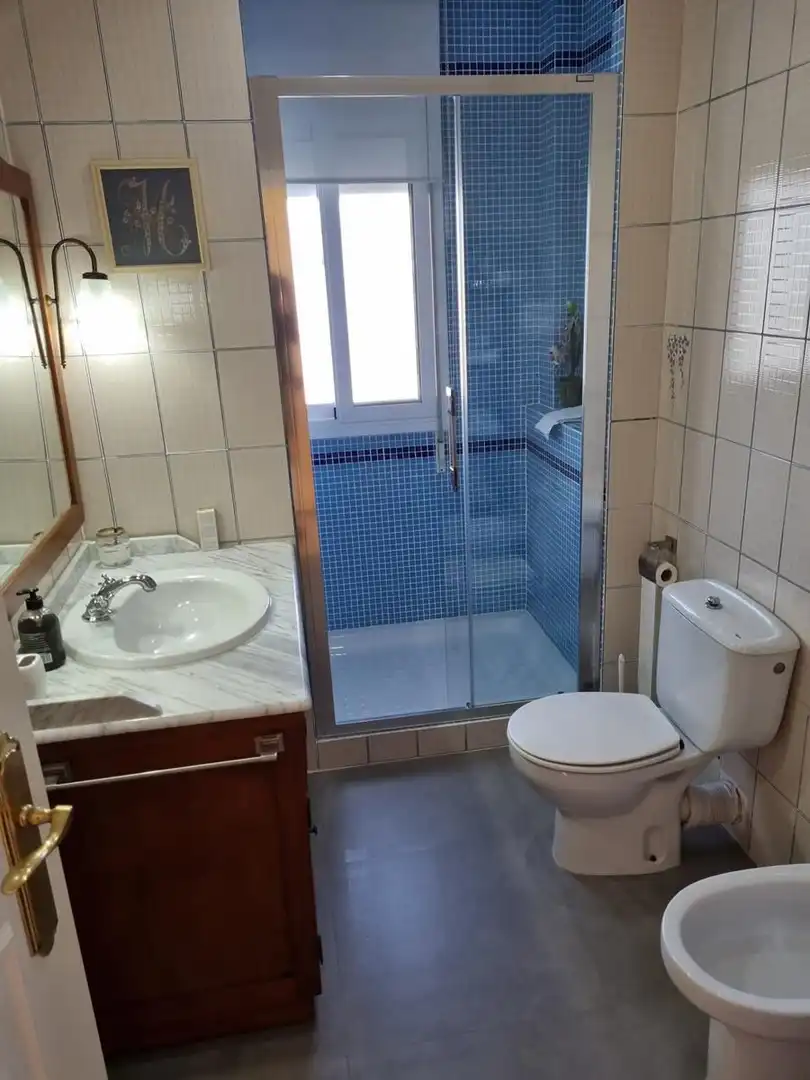 Bany de Casa o xalet en venda en Castellón de la Plana / Castelló de la Plana amb Aire condicionat, Calefacció i Terrassa