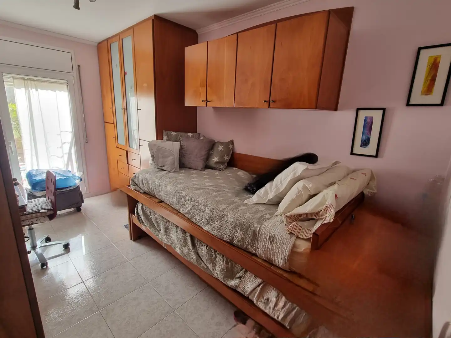 Bedroom of Flat for sale in Girona  with Air Conditioner, Heating and Terrace