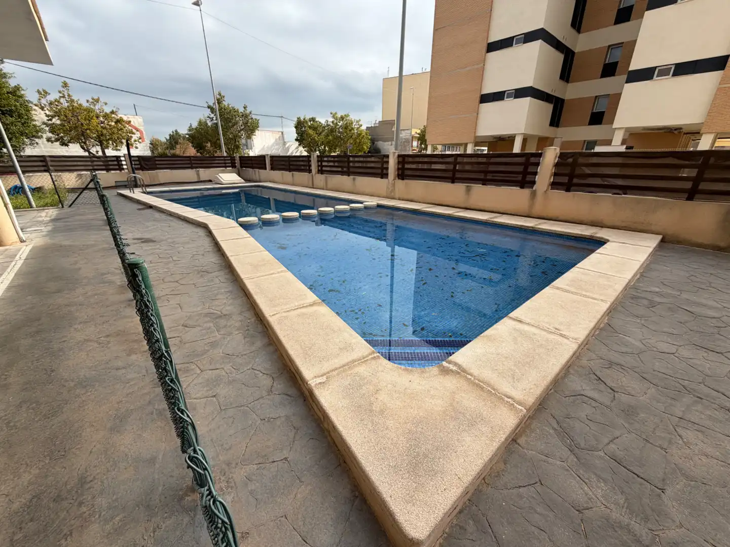 Piscina de Pis en venda en Almazora / Almassora amb Traster, Moblat i Forn