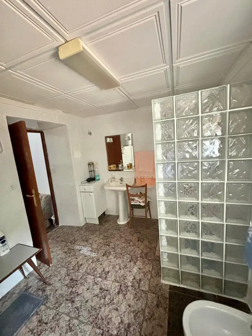 Bany de Casa o xalet en venda en Albacete amb Traster, Moblat i Forn
