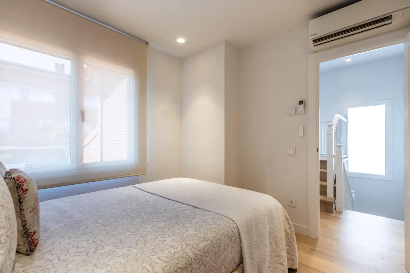 Habitación de Casa adosada en venta en Sant Quirze del Vallès con Aire acondicionado, Calefacción y Parquet
