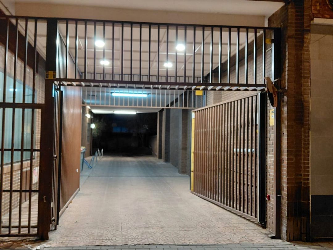 Garage to rent in  Madrid Capital  with Alarm