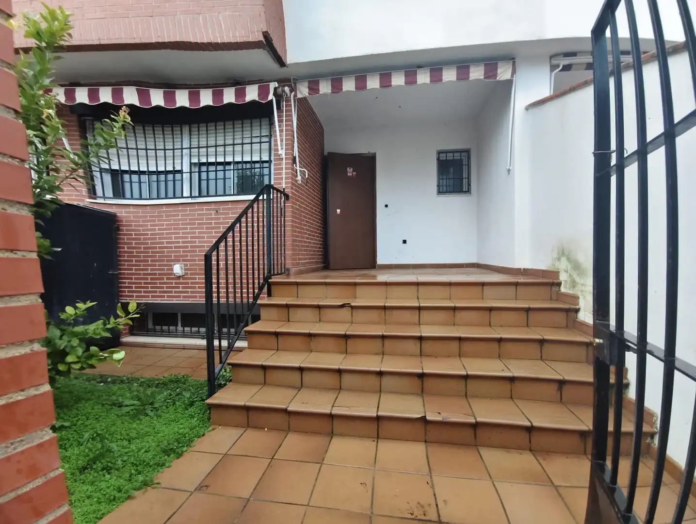 Casa adosada en venda a Avenida Avenida Llanos, Atarfe