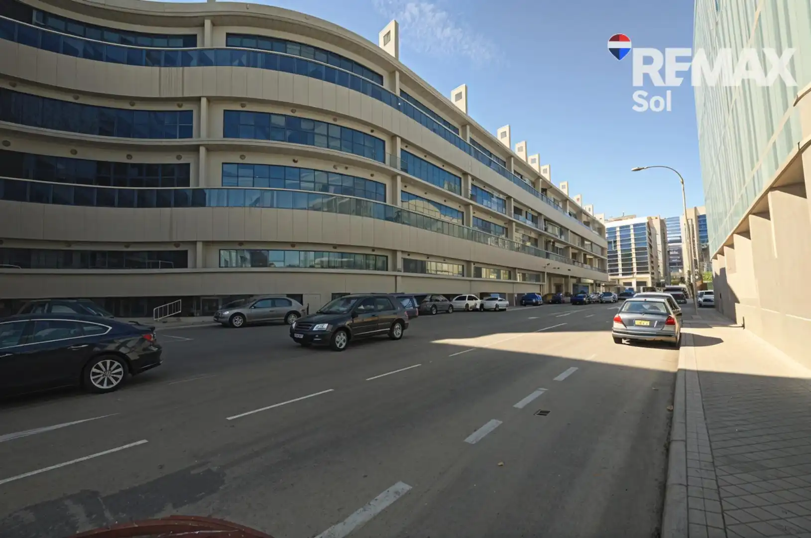 Vista exterior de Nave industrial en venta en Madrid