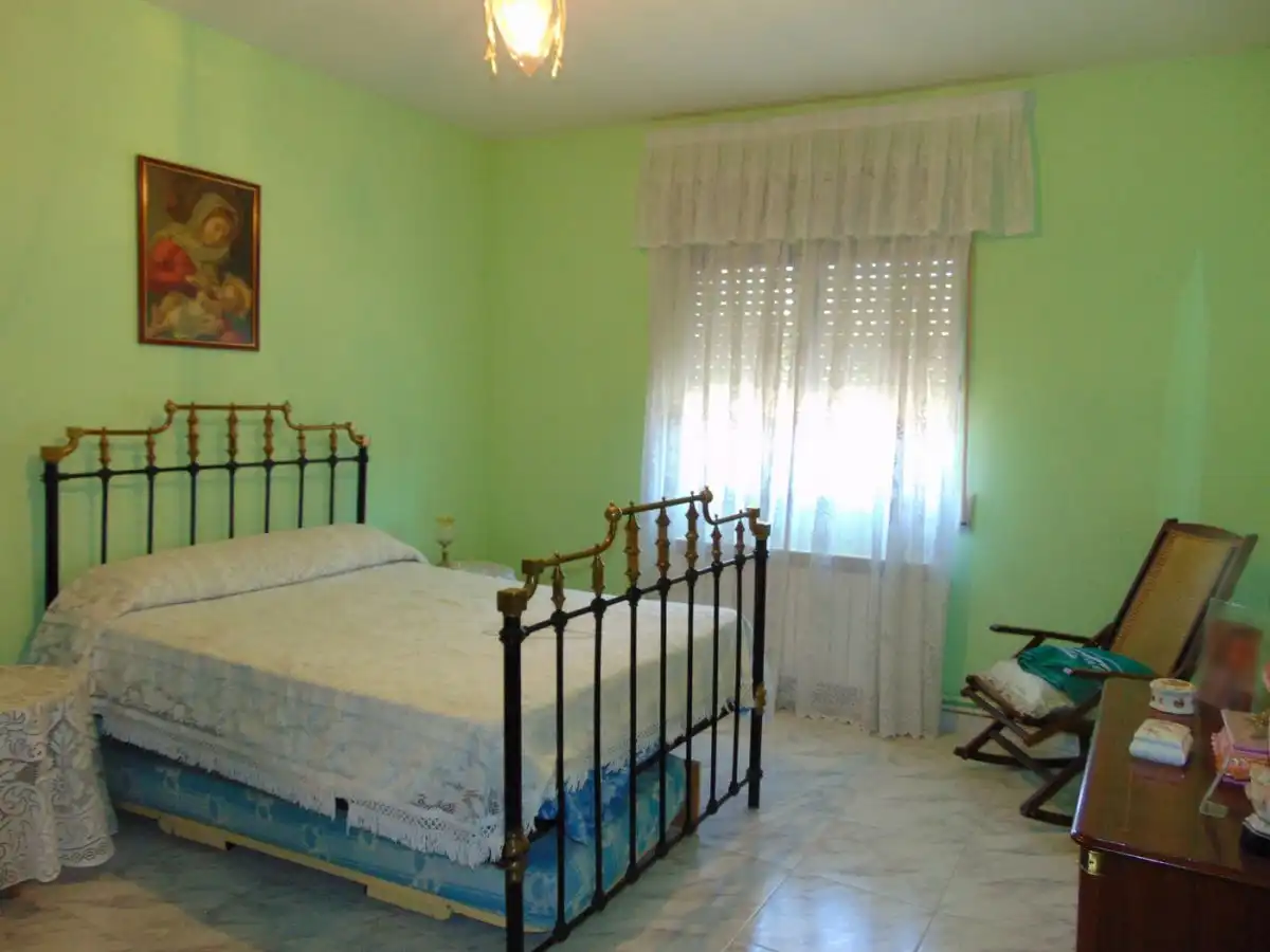 Habitación de Casa o chalet en venta en San Carlos del Valle con Calefacción, Terraza y Trastero