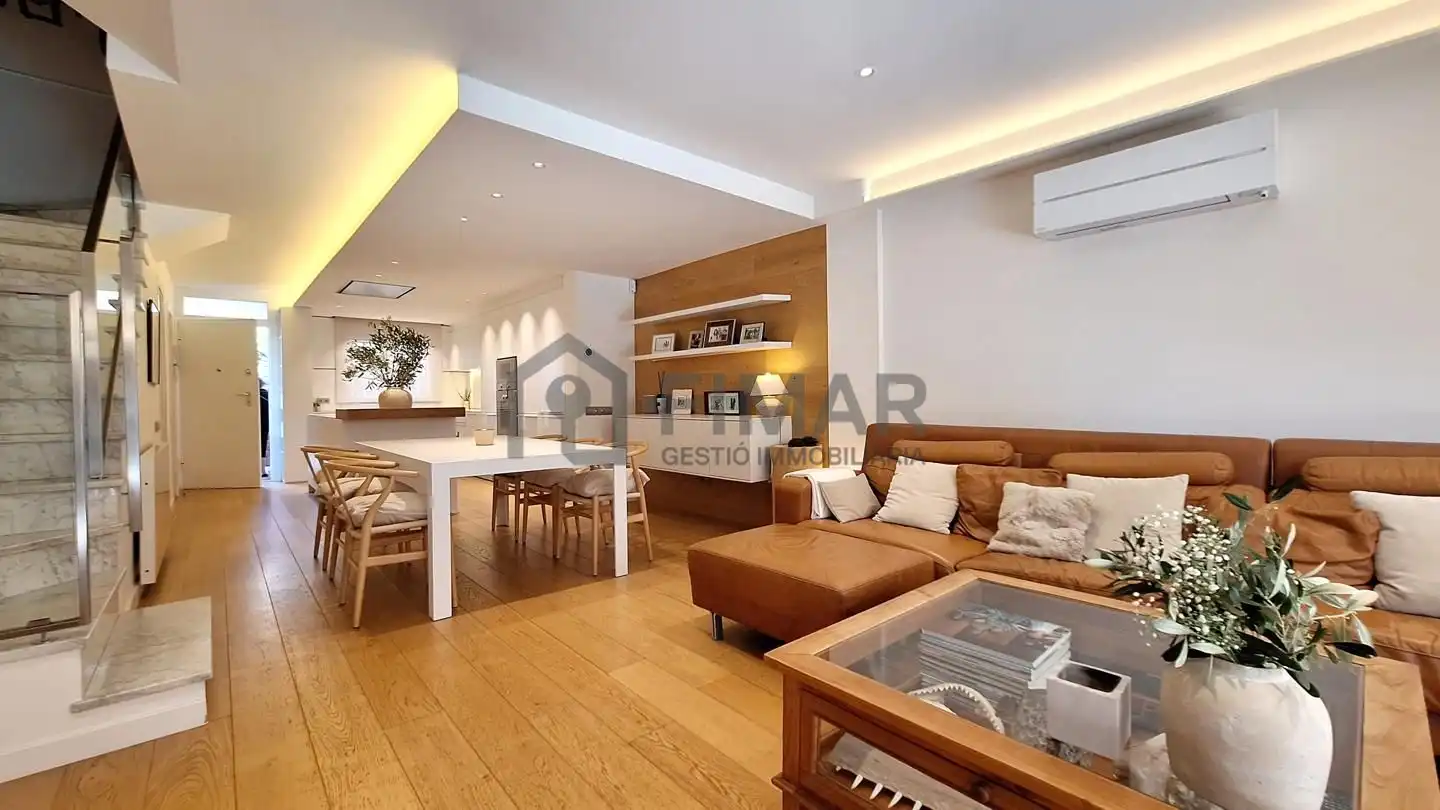 Sala de estar de Casa o chalet en venta en Vilassar de Mar con Aire acondicionado, Calefacción y Jardín privado