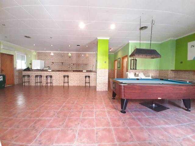 Local comercial en Alquiler en Calle Ample de Sueca en Albalat de la Ribera