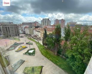 Exterior view of Apartment to rent in Burgos Capital  with Heating