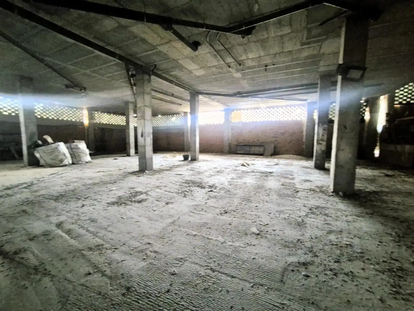 Local comercial de lloguer a Loja, imagen 12