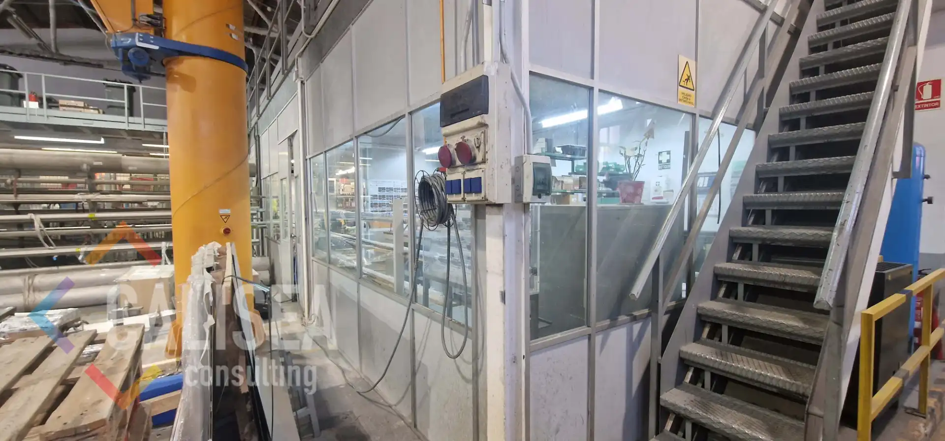 Vista exterior de Nave industrial en venta en Terrassa