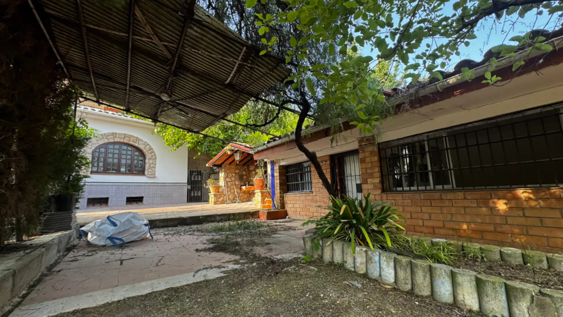 Vista exterior de Casa o xalet en venda en El Catllar  amb Calefacció, Jardí privat i Terrassa