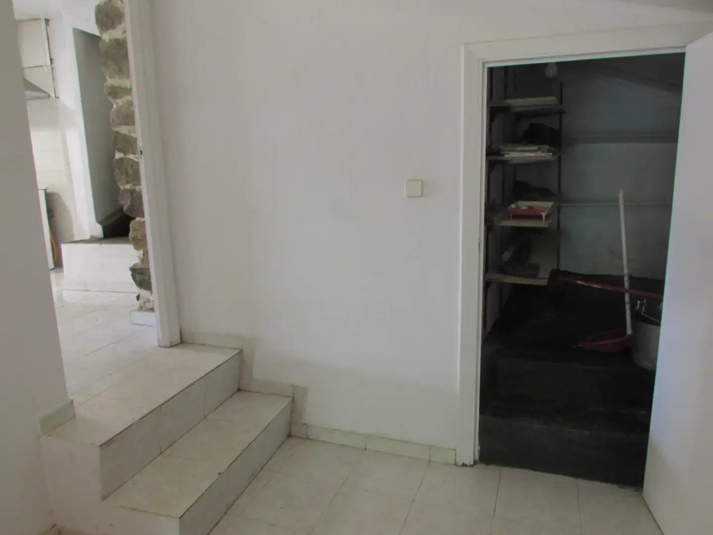Casa o xalet en venda en Abegondo amb Jardí privat, Terrassa i Traster