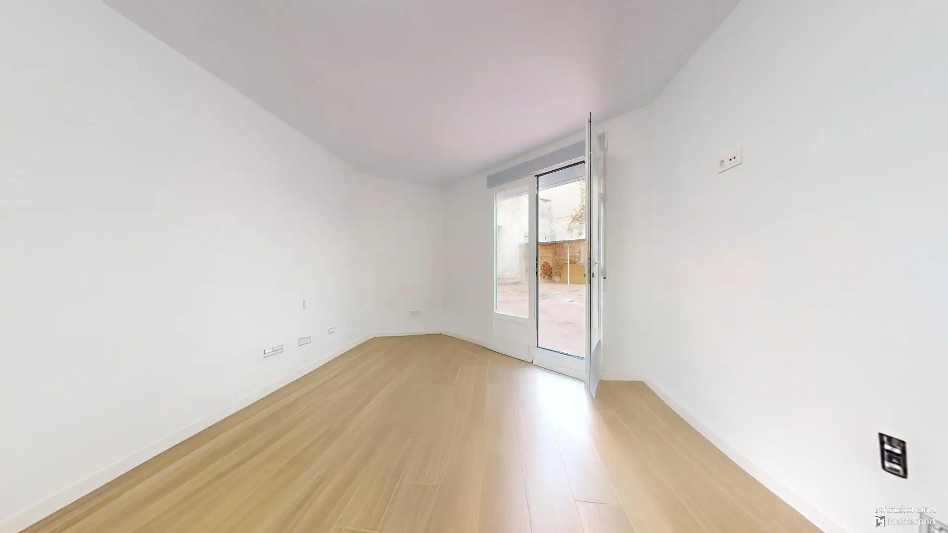 Dormitori de Planta baixa en venda en Elche / Elx amb Terrassa i Moblat