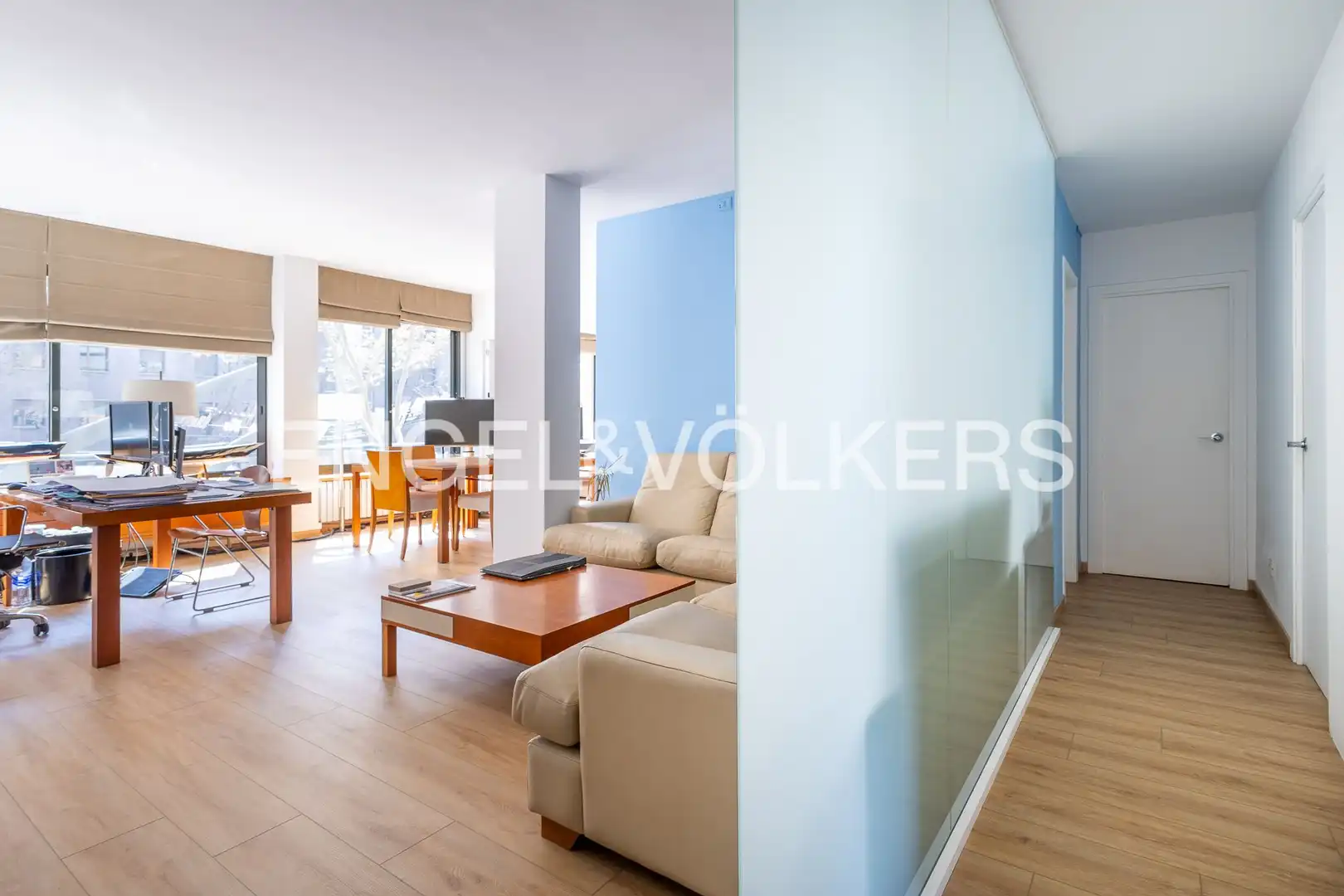 Sala de estar de Piso en venta en Barcelona con Calefacción y Parquet