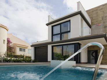 Villa con piscina in vendita a Calle Sector y-1 Campoa-Sector Nort