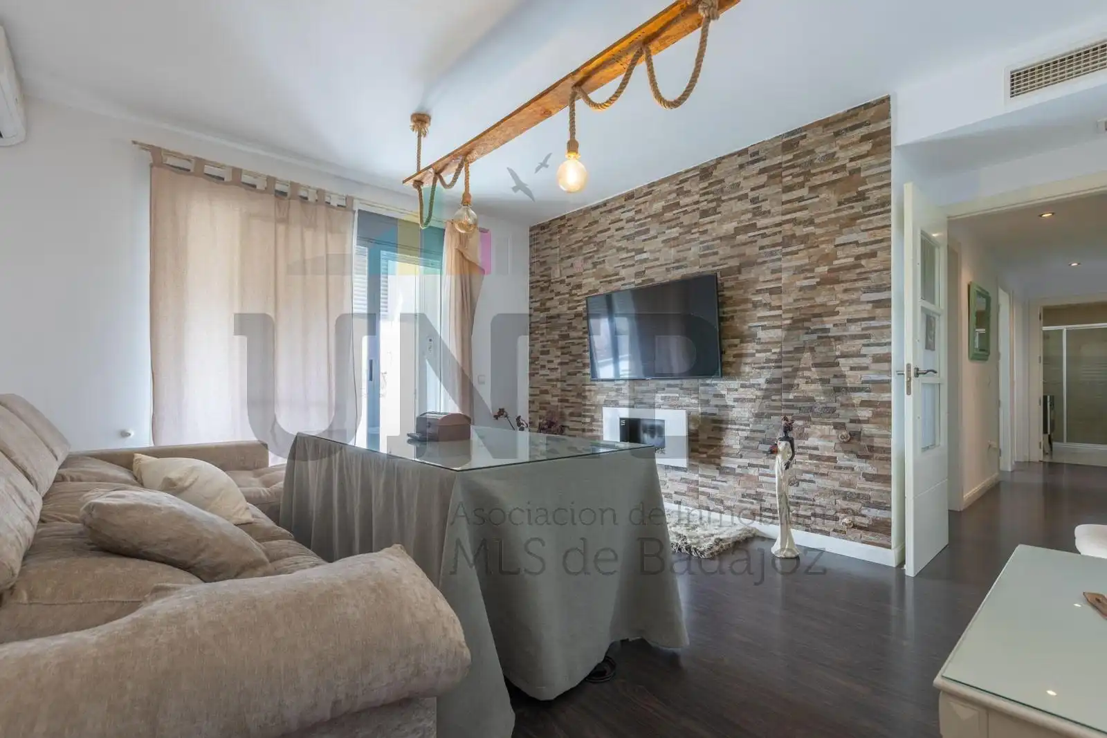 Living room of Apartments for sale in Badajoz  with Air Conditioner, Heating and Balcony